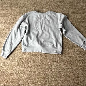 Champion Women's Light Blue Crewneck Sweatshirt